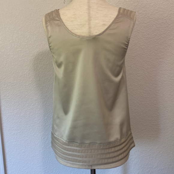 The Limited Bead Sleeveless Blouse Size XS - Picture 4 of 10